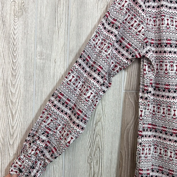 Tranquility Mayhem Mens Roll Tab Long Sleeve Graphic Button Down Shirt SZ M - Picture 13 of 16